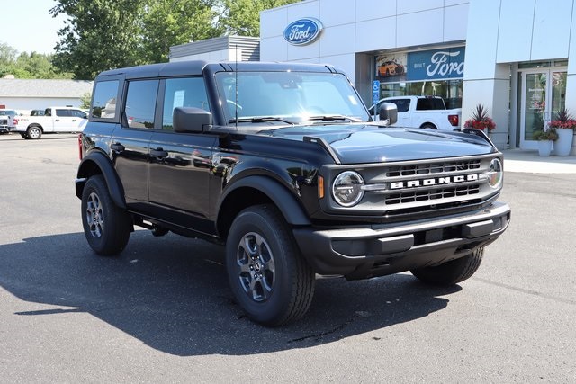new 2025 Ford Bronco car, priced at $47,640