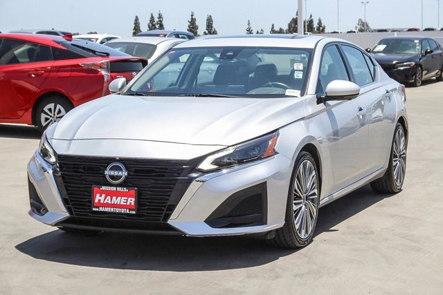 used 2023 Nissan Altima car, priced at $19,992