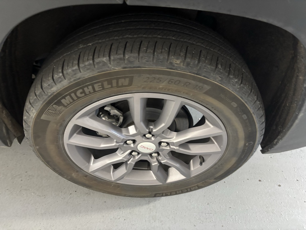 used 2022 GMC Terrain car, priced at $25,427