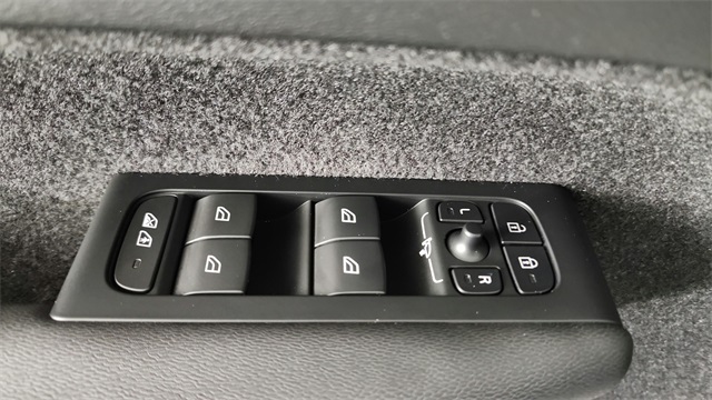 used 2023 Volvo C40 Recharge Pure Electric car, priced at $27,488