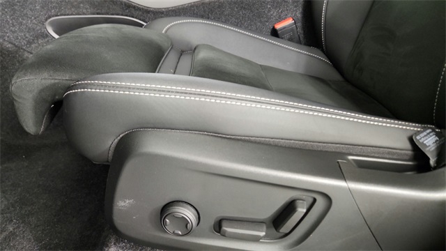 used 2023 Volvo C40 Recharge Pure Electric car, priced at $27,488