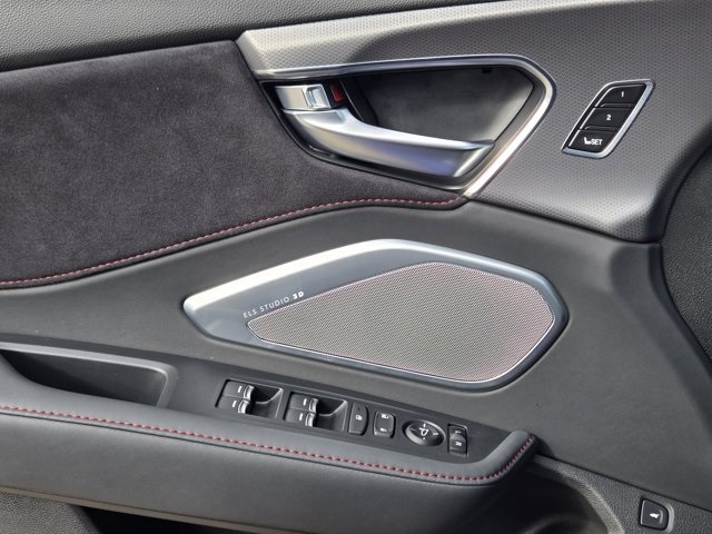 used 2025 Acura RDX car, priced at $45,400