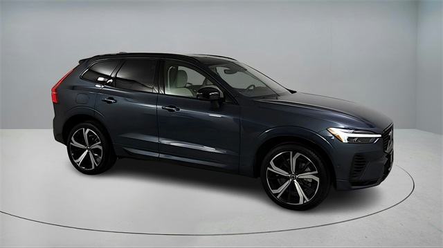 new 2025 Volvo XC60 Plug-In Hybrid car, priced at $71,485