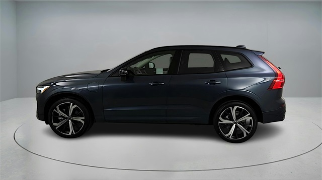 new 2025 Volvo XC60 Plug-In Hybrid car, priced at $71,485