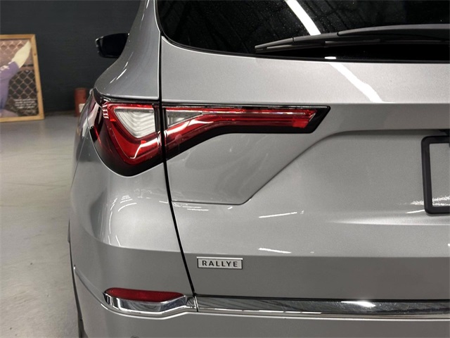 used 2023 Acura MDX car, priced at $45,919