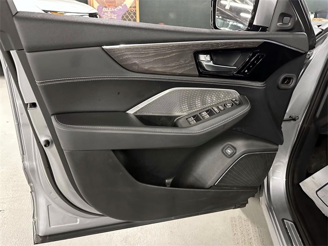 used 2023 Acura MDX car, priced at $45,919