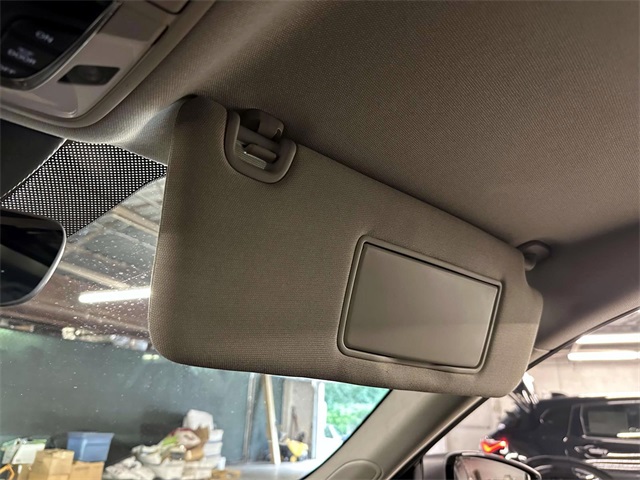 used 2023 Acura MDX car, priced at $45,919