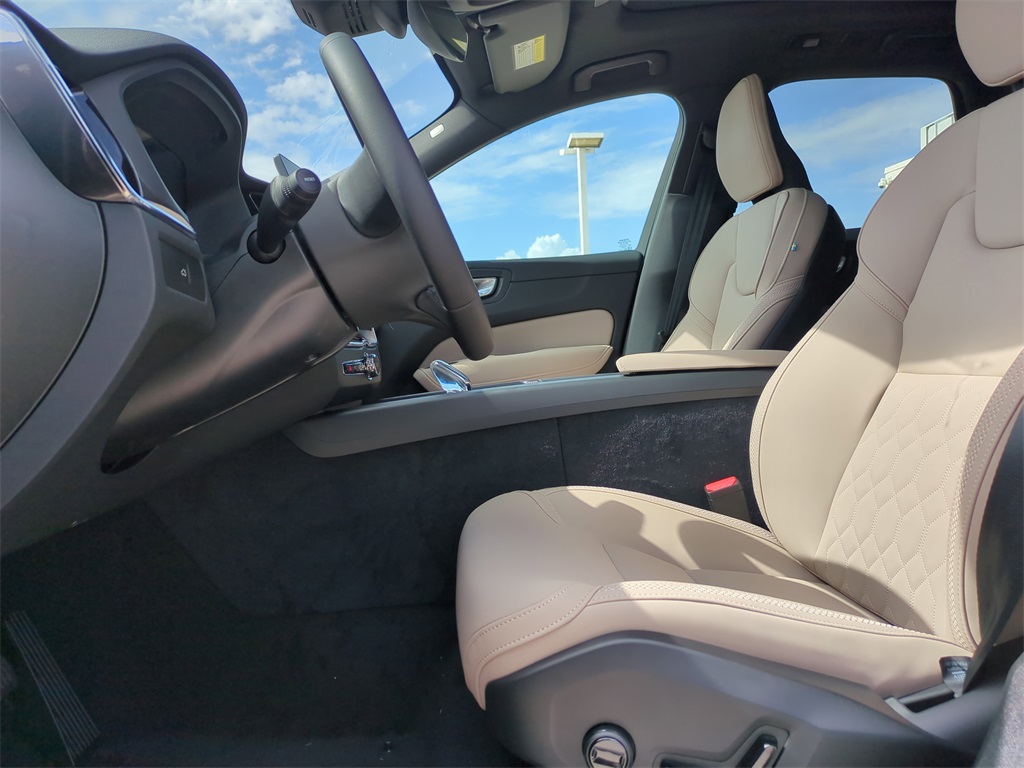 new 2026 Volvo XC60 car, priced at $48,435