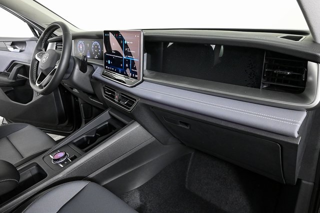 new 2025 Volkswagen Tiguan car, priced at $36,641