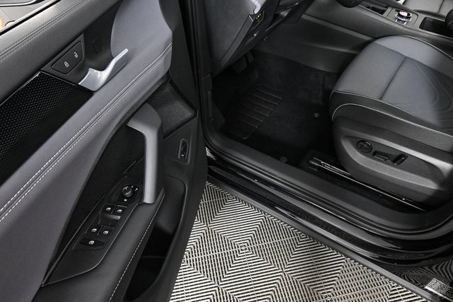 new 2025 Volkswagen Tiguan car, priced at $36,641