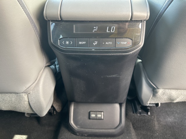 used 2023 Toyota Highlander car, priced at $41,990