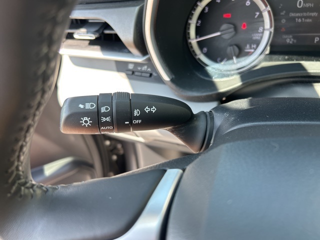 used 2023 Toyota Highlander car, priced at $41,990