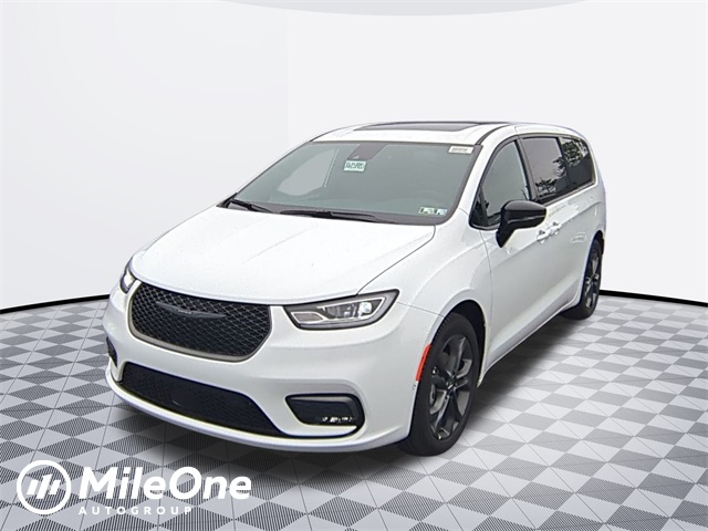 new 2026 Chrysler Pacifica car, priced at $44,982