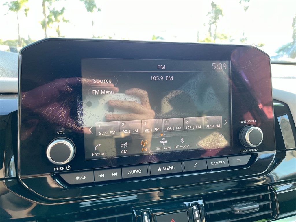 used 2022 Nissan Pathfinder car, priced at $23,900