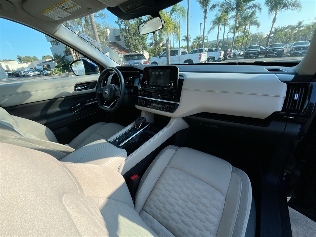 used 2022 Nissan Pathfinder car, priced at $23,900
