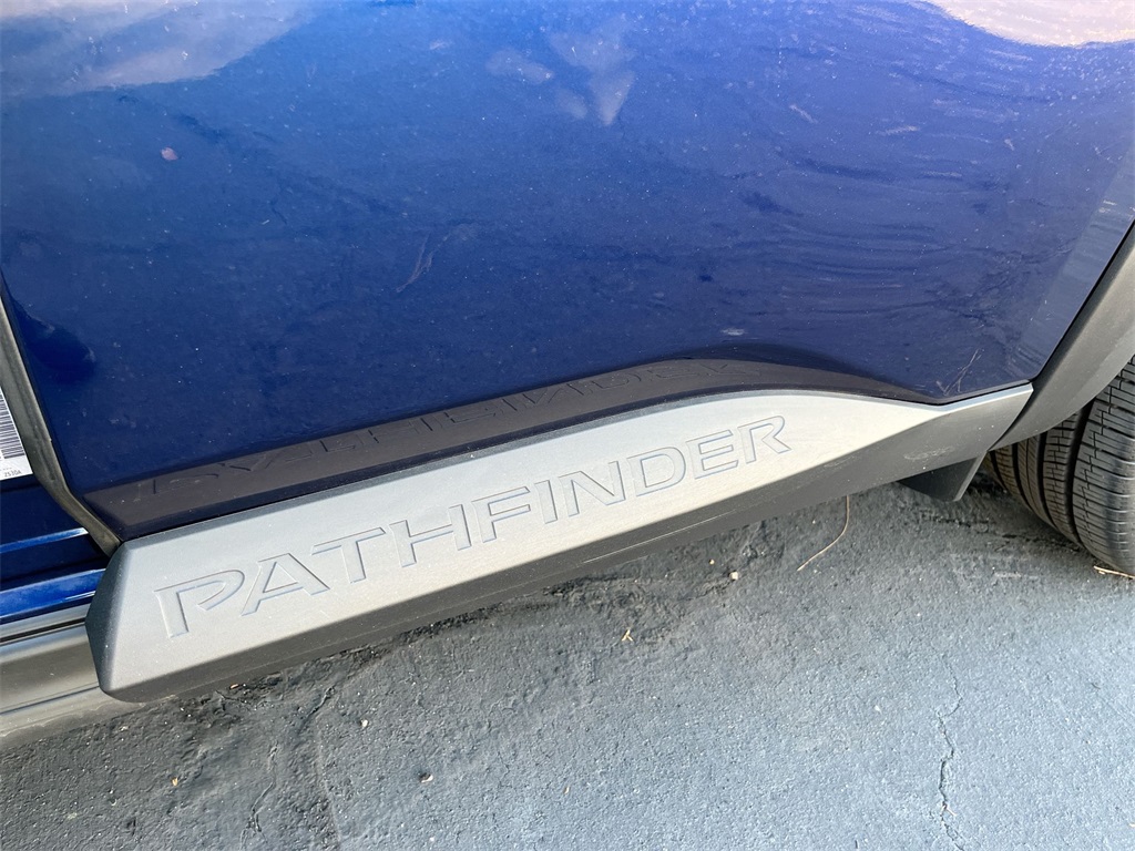 used 2022 Nissan Pathfinder car, priced at $23,900