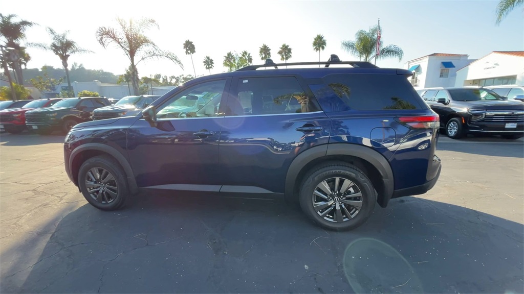 used 2022 Nissan Pathfinder car, priced at $23,900