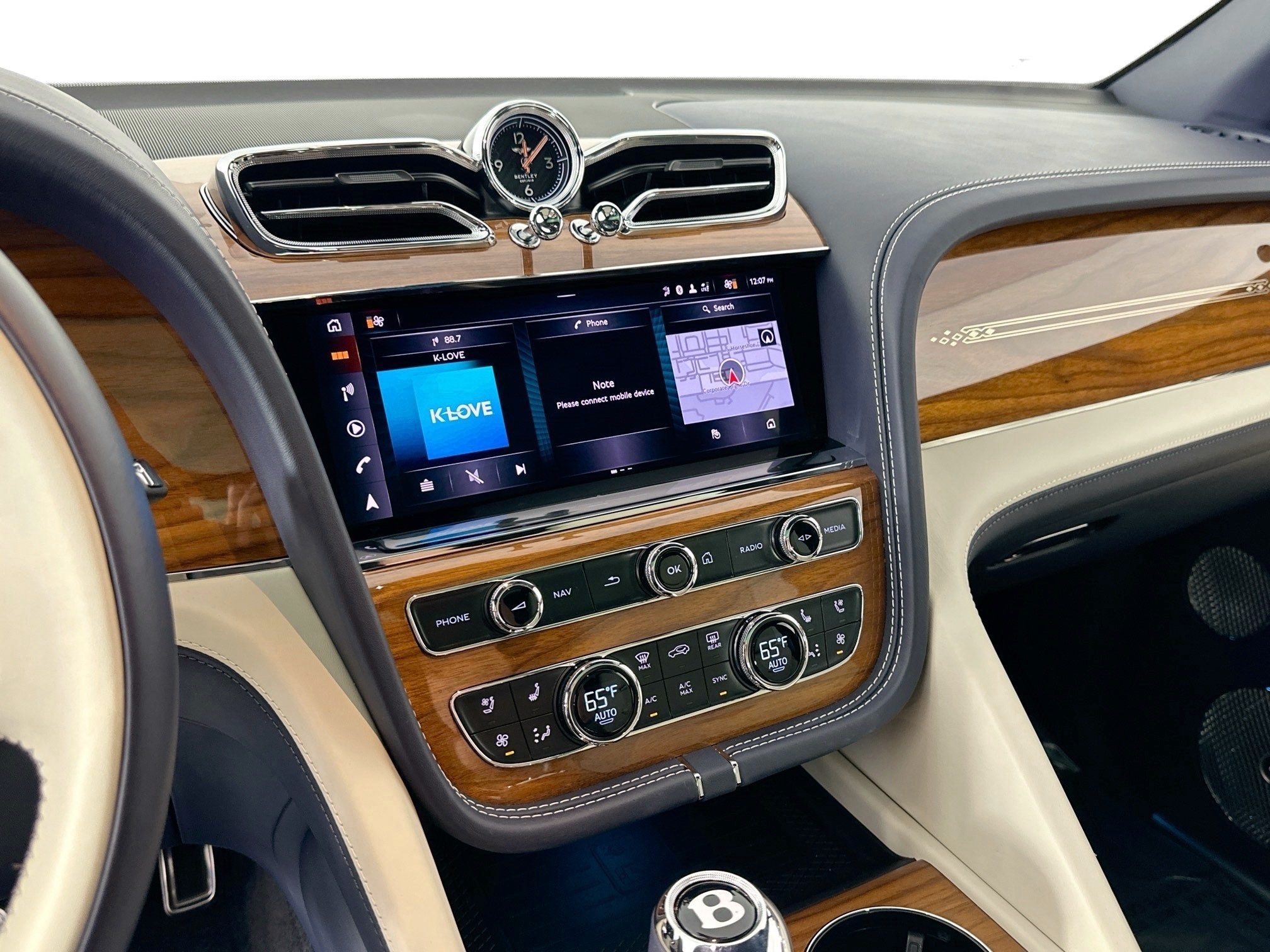 used 2023 Bentley Bentayga EWB car, priced at $179,998