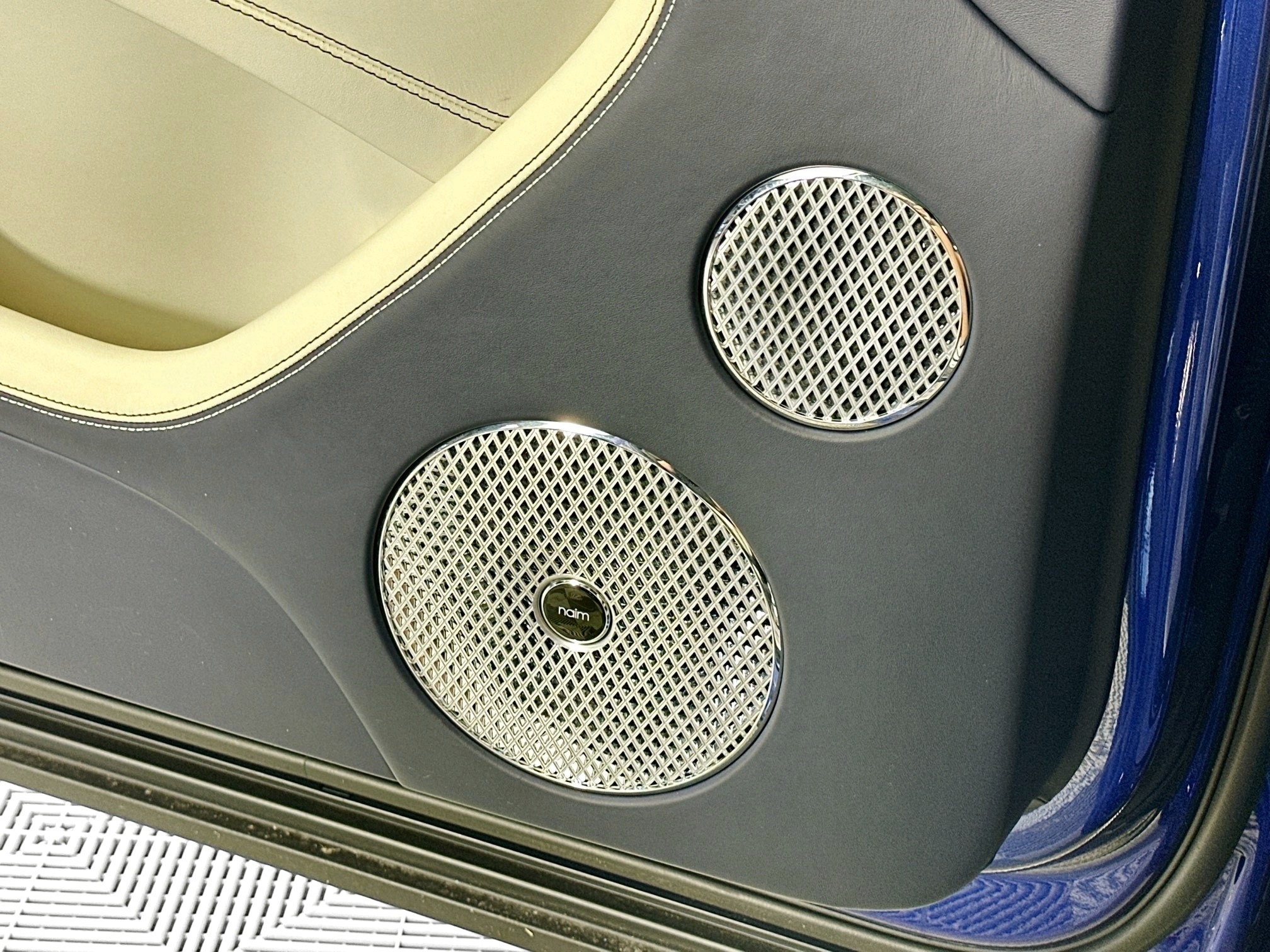 used 2023 Bentley Bentayga EWB car, priced at $179,998