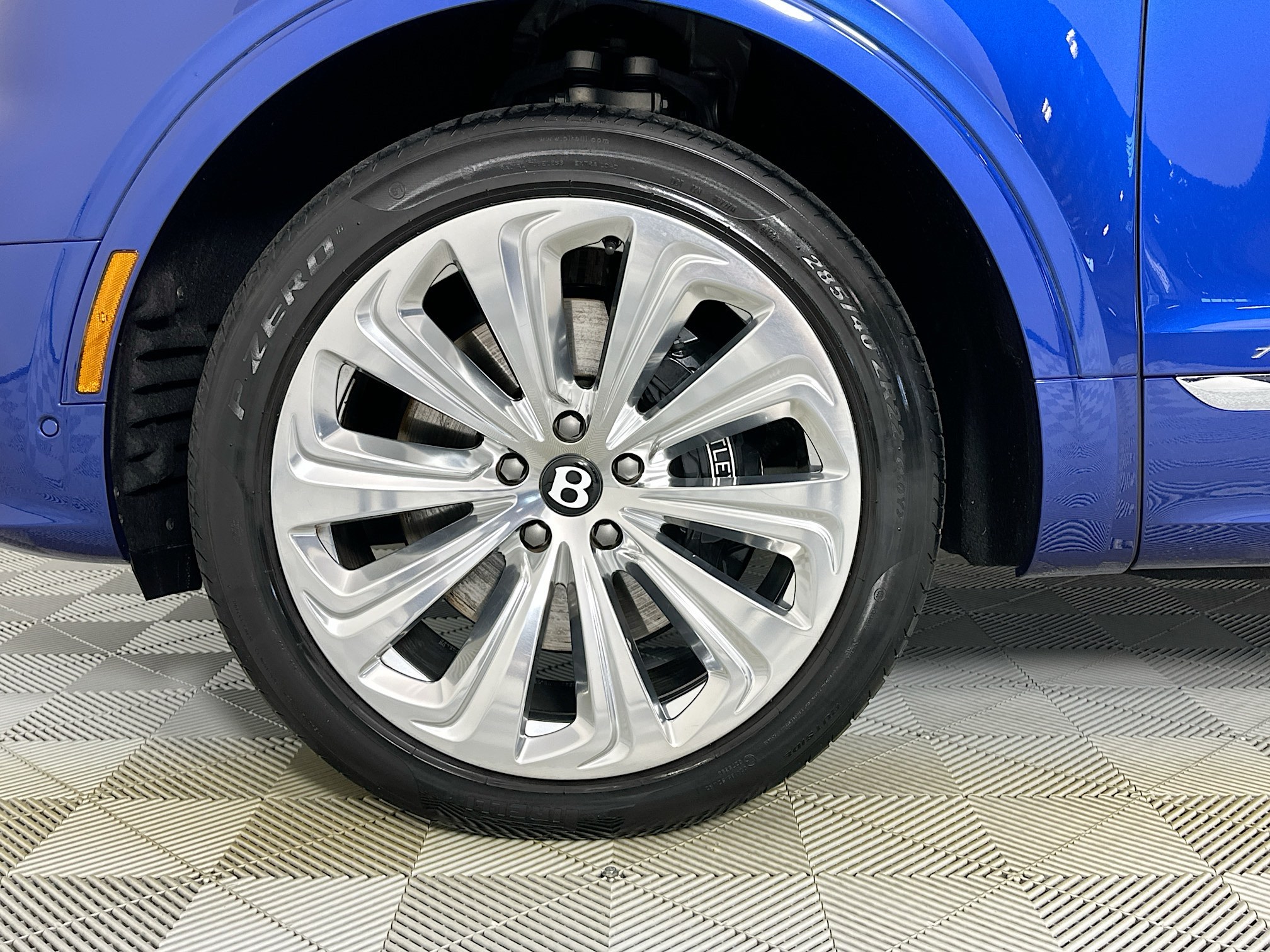 used 2023 Bentley Bentayga EWB car, priced at $179,998