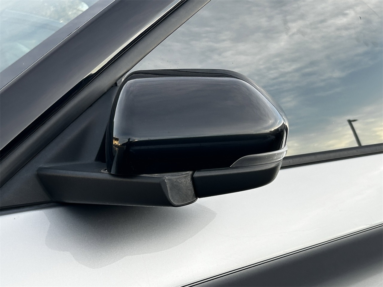 used 2021 Ford Explorer car, priced at $31,111