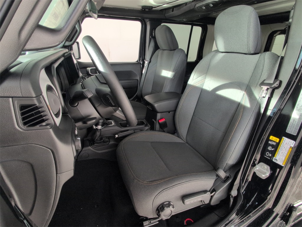 new 2025 Jeep Wrangler car, priced at $37,570