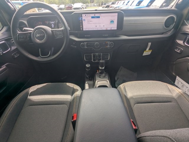 new 2025 Jeep Gladiator car, priced at $32,690