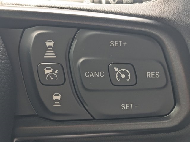 new 2025 Jeep Gladiator car, priced at $32,690