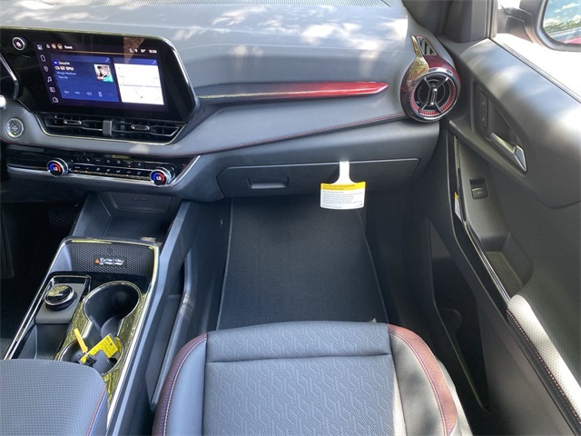 new 2026 Chevrolet Equinox car, priced at $32,890