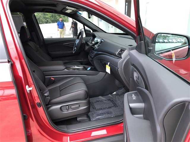 new 2025 Honda Ridgeline car, priced at $47,285