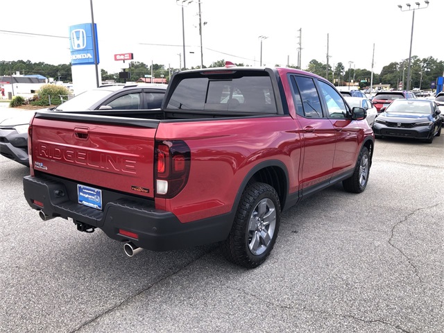 new 2025 Honda Ridgeline car, priced at $47,285