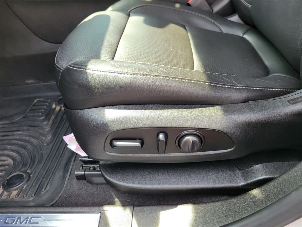 used 2019 GMC Acadia car, priced at $17,987