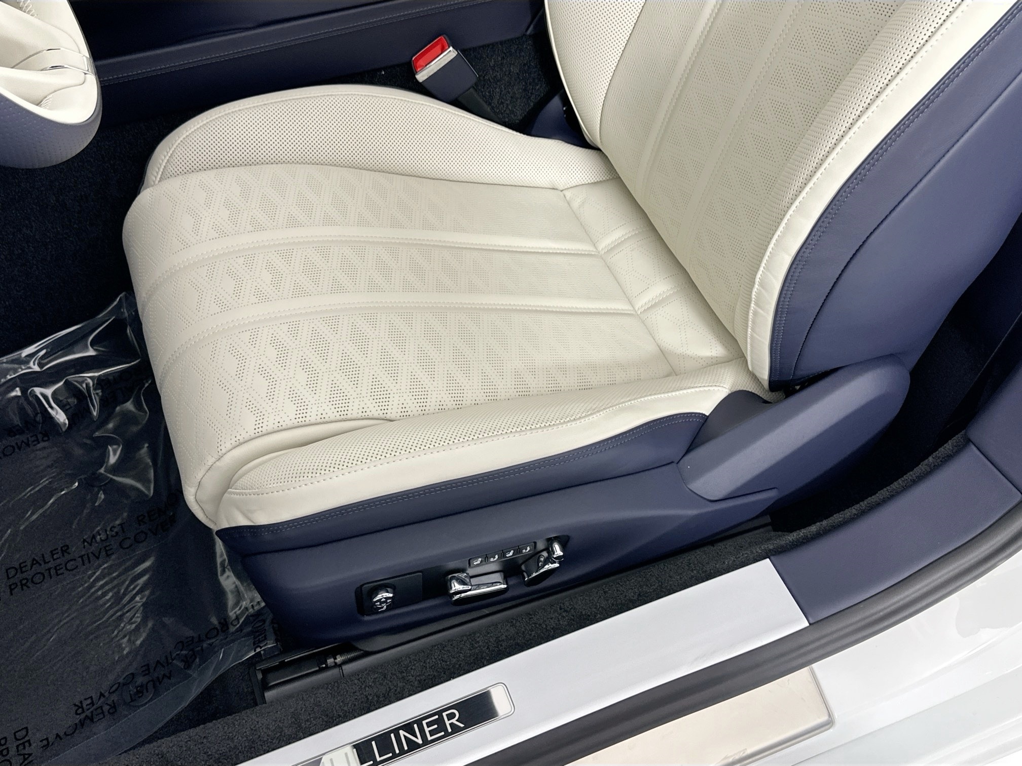 new 2025 Bentley Continental GTC car