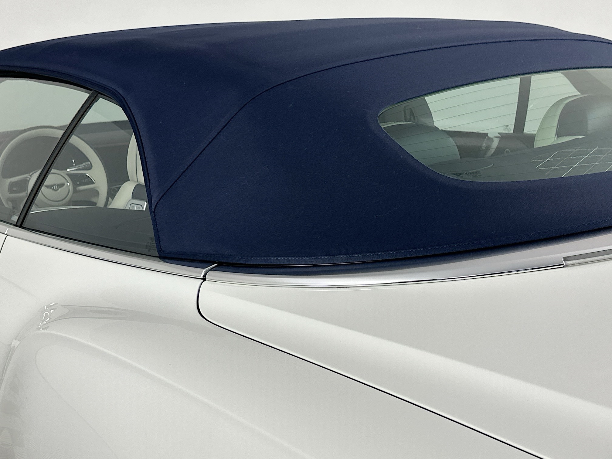 new 2025 Bentley Continental GTC car