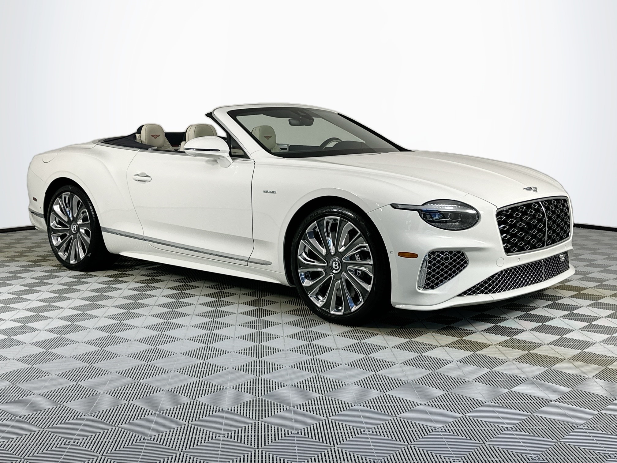 new 2025 Bentley Continental GTC car