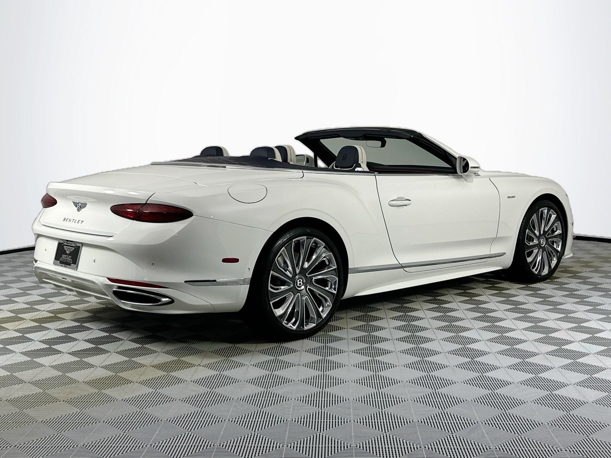 new 2025 Bentley Continental GTC car