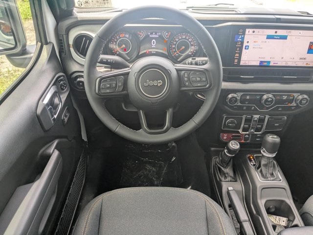 new 2025 Jeep Wrangler car, priced at $42,485