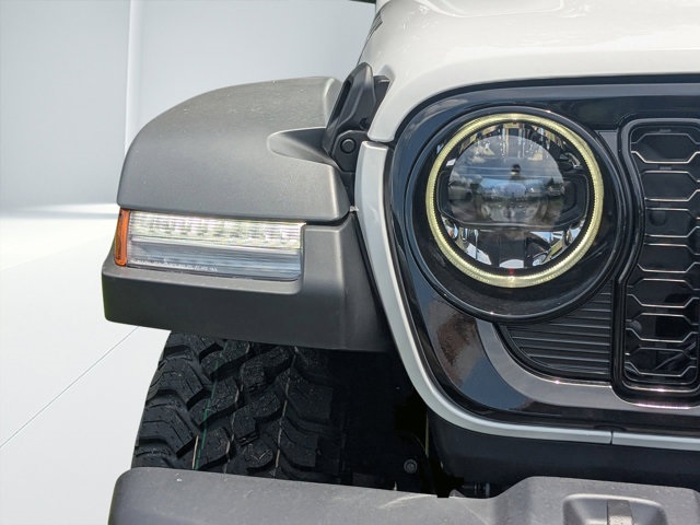 new 2025 Jeep Wrangler car, priced at $42,485