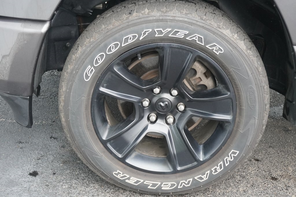 used 2022 Ram 1500 car, priced at $34,000