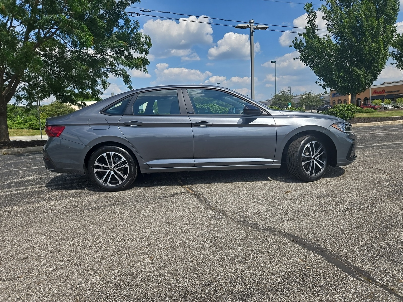 new 2025 Volkswagen Jetta car, priced at $23,000