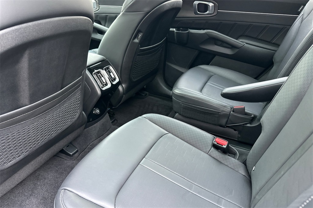 used 2024 Kia Sorento car, priced at $38,939