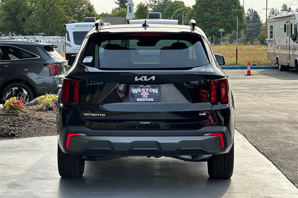used 2024 Kia Sorento car, priced at $38,939