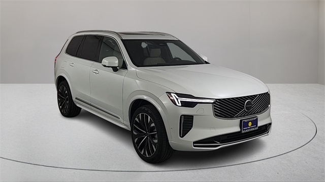 new 2025 Volvo XC90 car, priced at $69,155