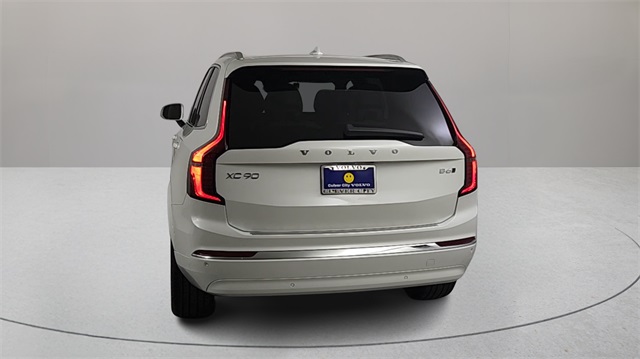 new 2025 Volvo XC90 car, priced at $69,155