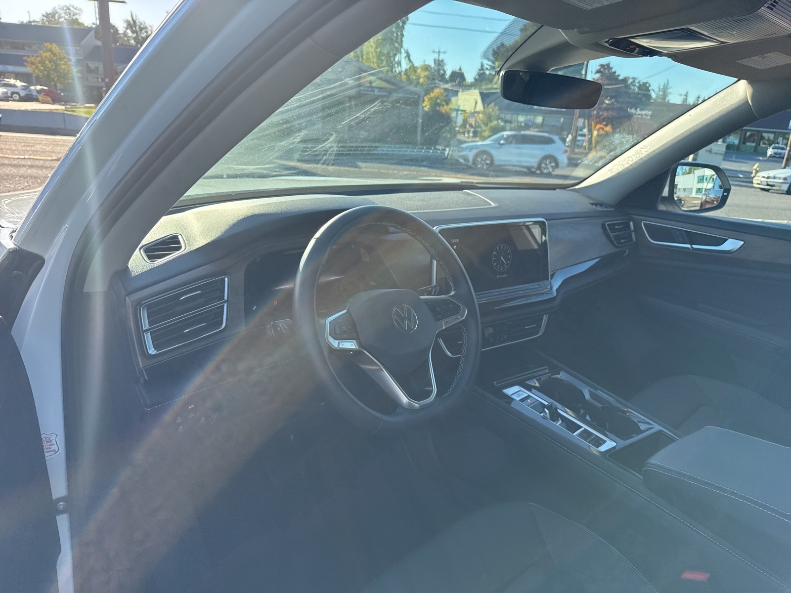 used 2025 Volkswagen Atlas car, priced at $37,498