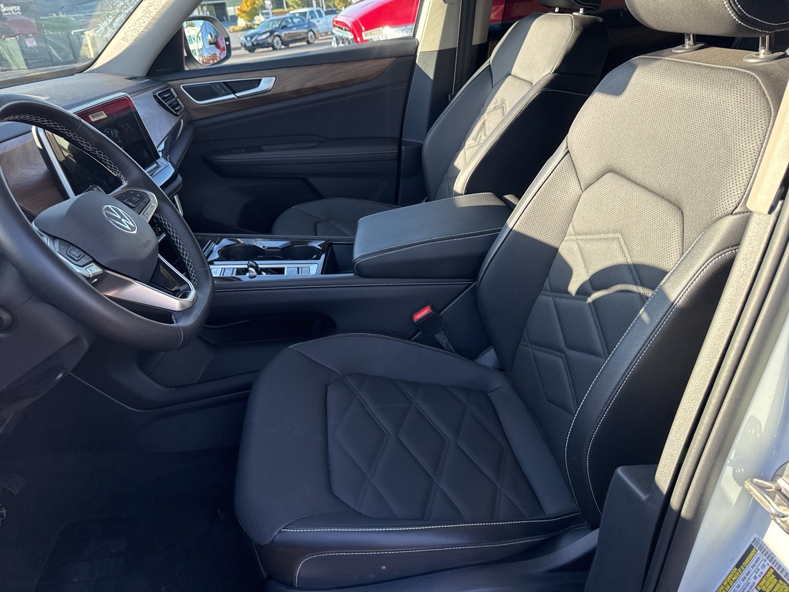 used 2025 Volkswagen Atlas car, priced at $37,498