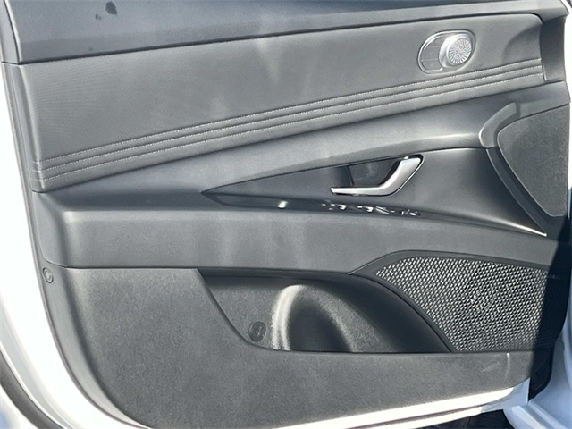 new 2025 Hyundai Elantra Hybrid car, priced at $28,410