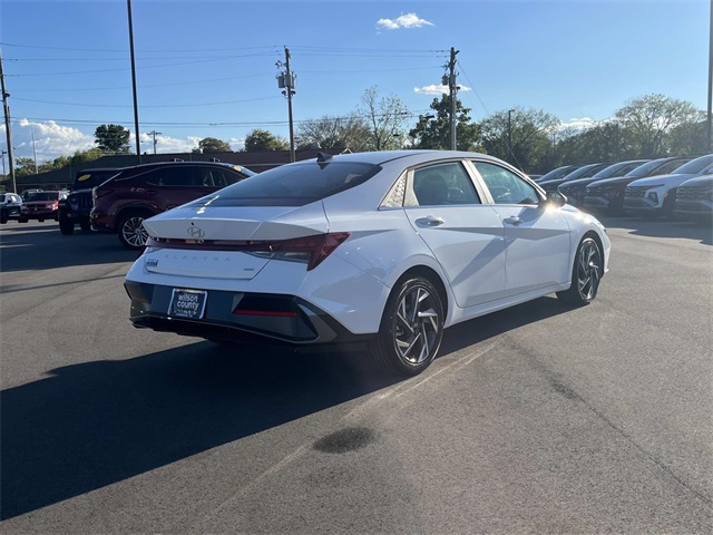 new 2025 Hyundai Elantra Hybrid car, priced at $28,410