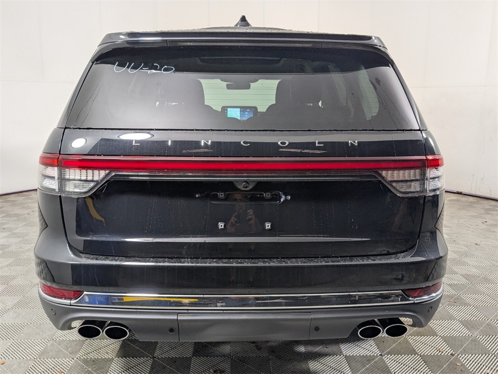 new 2025 Lincoln Aviator car, priced at $61,526