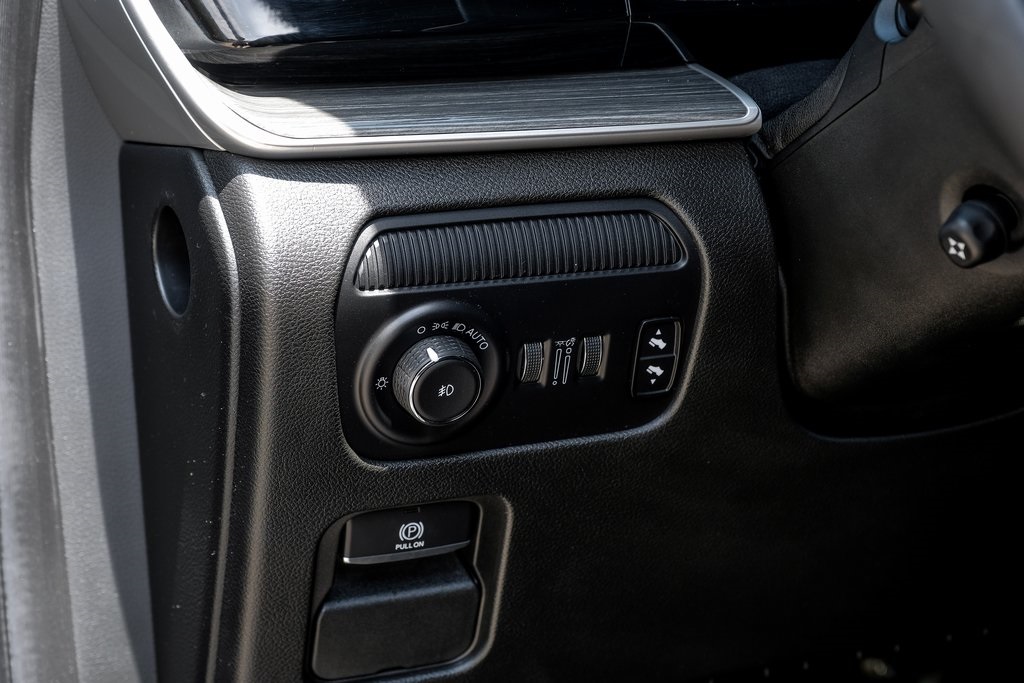 used 2022 Jeep Wagoneer car, priced at $48,032